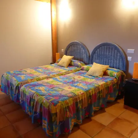 Casa Con Vistas En 펜션 Pobes